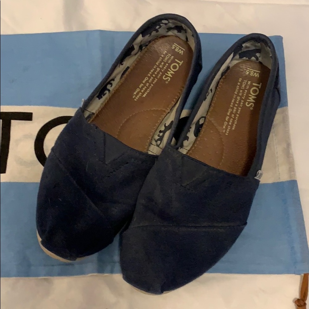 Classic TOMS in Navy Blue